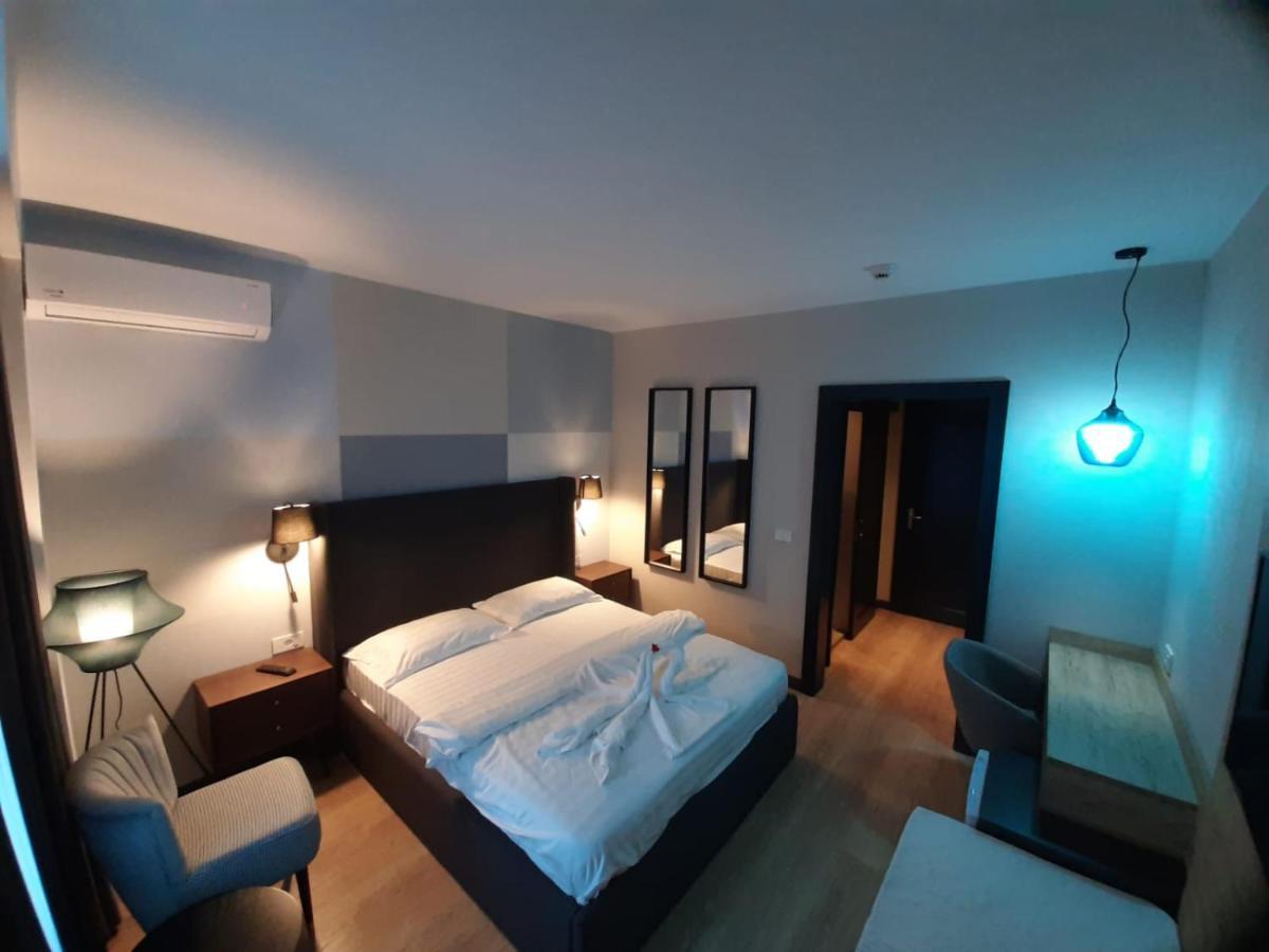 Hotel Artemis Băile Herculane Esterno foto